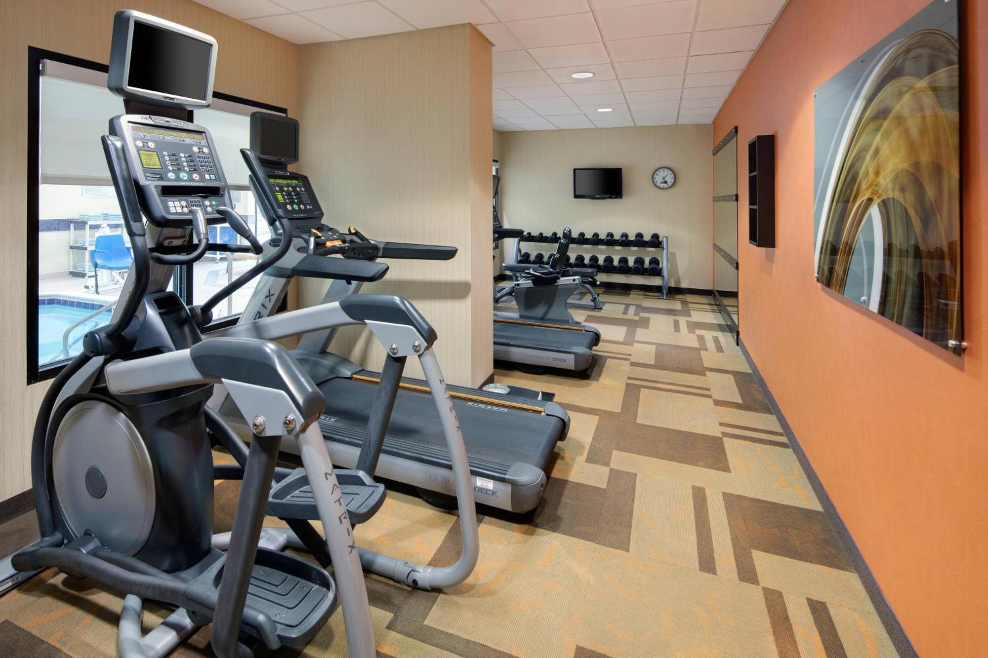 Courtyard Cleveland Beachwood Ngoại thất bức ảnh
