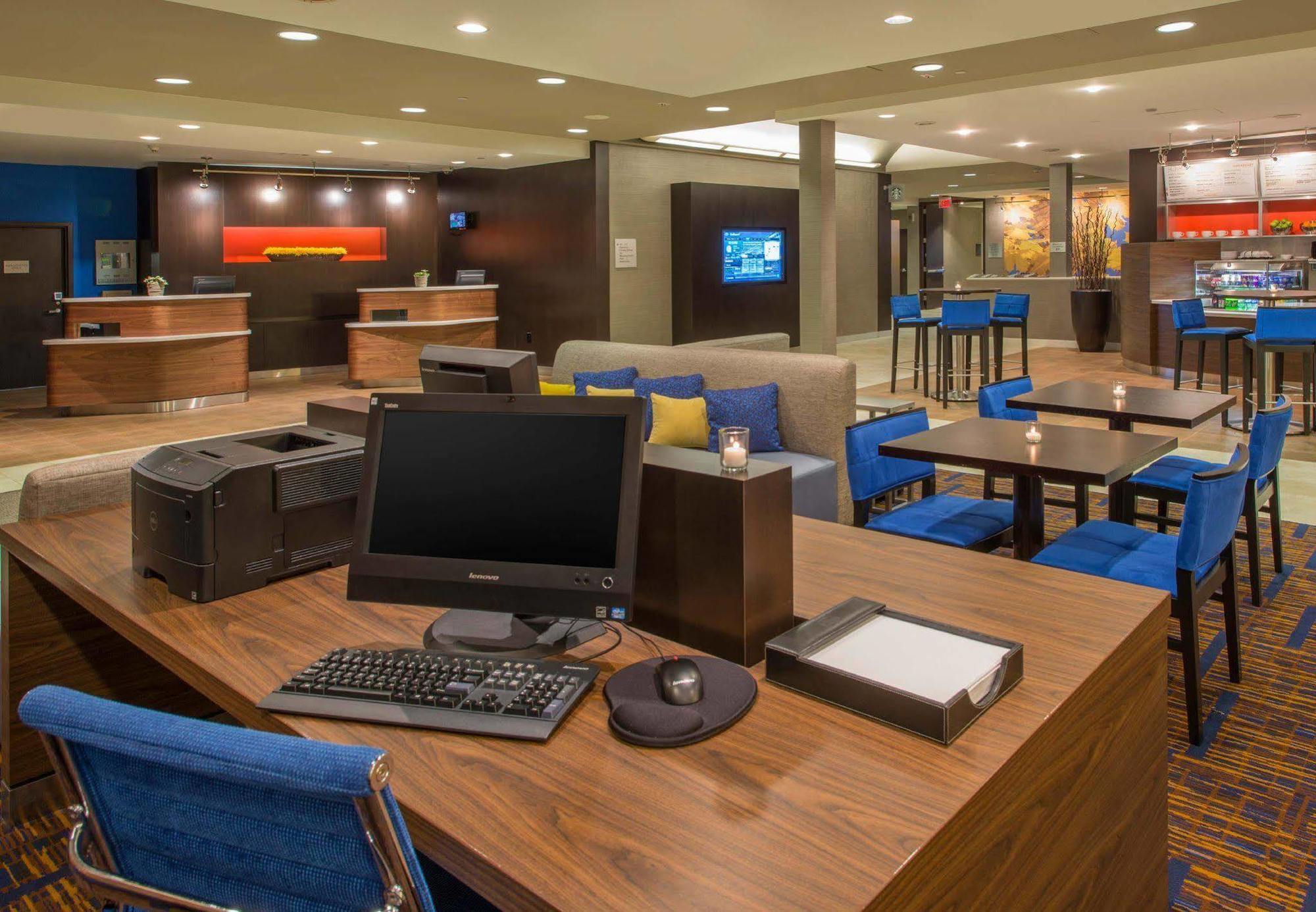 Courtyard Cleveland Beachwood Ngoại thất bức ảnh