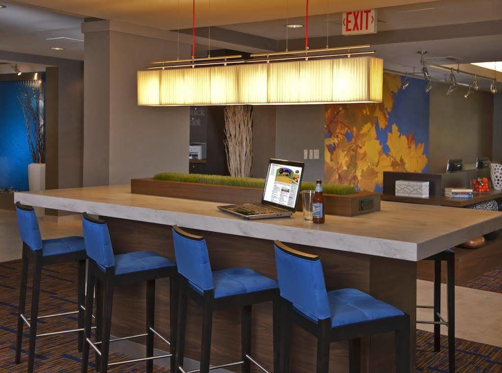 Courtyard Cleveland Beachwood Ngoại thất bức ảnh