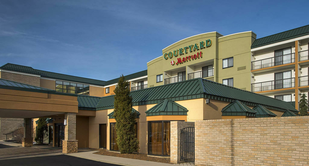 Courtyard Cleveland Beachwood Ngoại thất bức ảnh